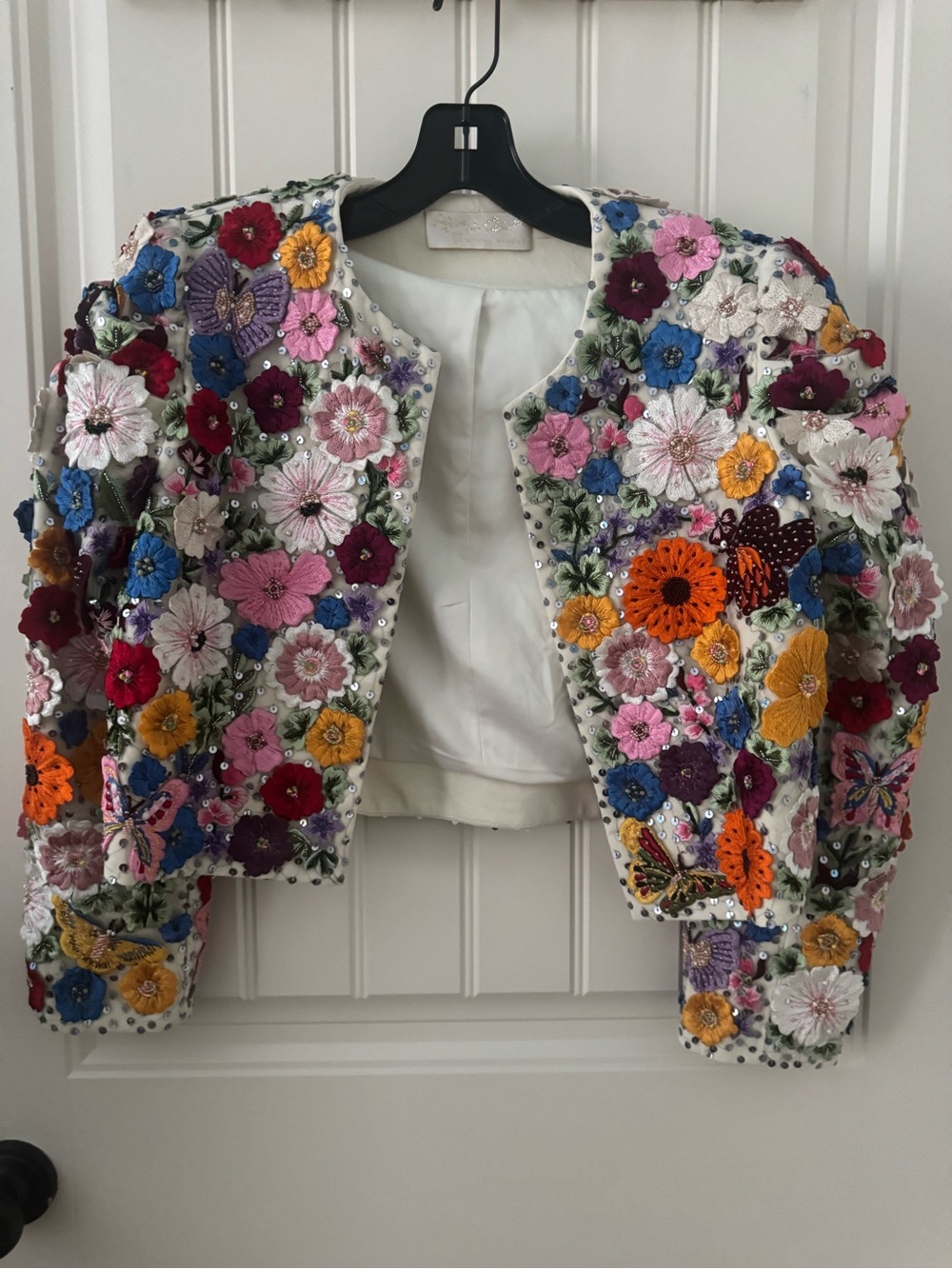Alice + Olivia Multicolor Floral Embroidered Cropped Jacket - Picture 2 of 5
